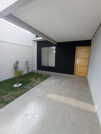 Casa com 3 Quartos à Venda, 80 m² em Residencial Quadra Norte - Londrina