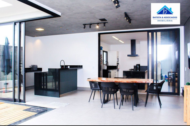 Imagem Casa com 3 Quartos à Venda, 229 m² em Swiss Park - Campinas Imagem Casa com 3 Quartos à Venda, 229 m² em Swiss Park - Campinas