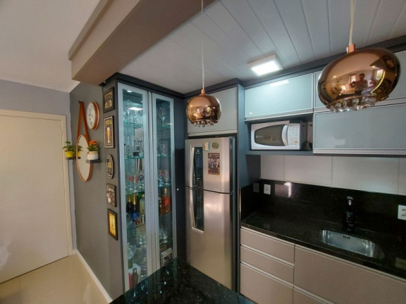 Imagem Apartamento com 2 Quartos à Venda, 50 m²