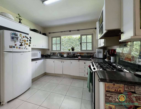 Imagem Casa de Condomínio com 4 Quartos à Venda, 2 m² em Granja Viana - Cotia Imagem Casa de Condomínio com 4 Quartos à Venda, 2 m² em Granja Viana - Cotia