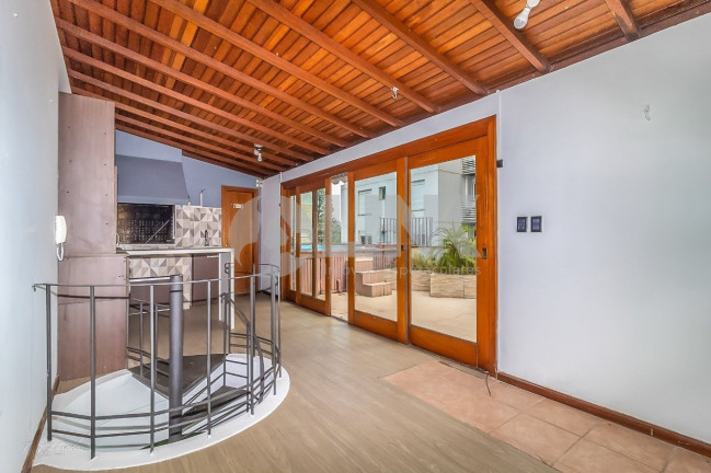 Imagem Imóvel com 2 Quartos à Venda, 81 m² em Passo Da Areia - Porto Alegre Imagem Imóvel com 2 Quartos à Venda, 81 m² em Passo Da Areia - Porto Alegre
