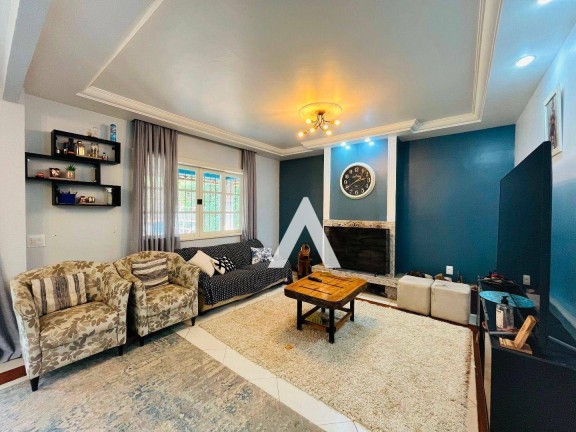 Imagem Casa com 5 Quartos à Venda, 305 m² em Albuquerque - Teresópolis Imagem Casa com 5 Quartos à Venda, 305 m² em Albuquerque - Teresópolis