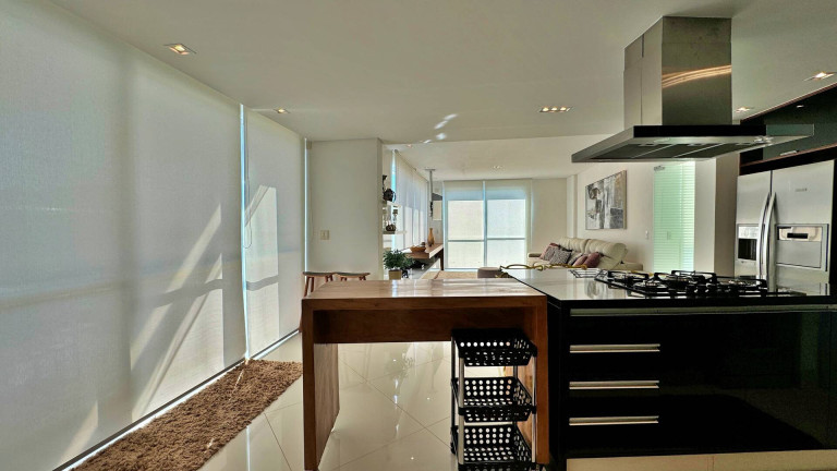 Imagem Cobertura com 4 Quartos à Venda, 254 m² em Riviera De São Lourenço - Bertioga Imagem Cobertura com 4 Quartos à Venda, 254 m² em Riviera De São Lourenço - Bertioga