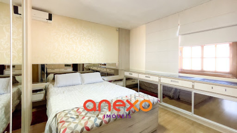 Imagem Casa com 4 Quartos à Venda, 196 m² em Escola Agrícola - Blumenau