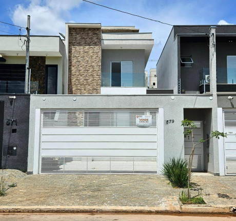 Imagem Casa com 3 Quartos à Venda, 175 m² em Jandira Imagem Casa com 3 Quartos à Venda, 175 m² em Jandira
