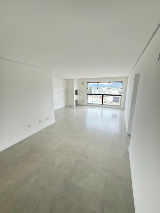 Apartamento com 2 Quartos para Alugar, 85 m² em Centro - Camboriú