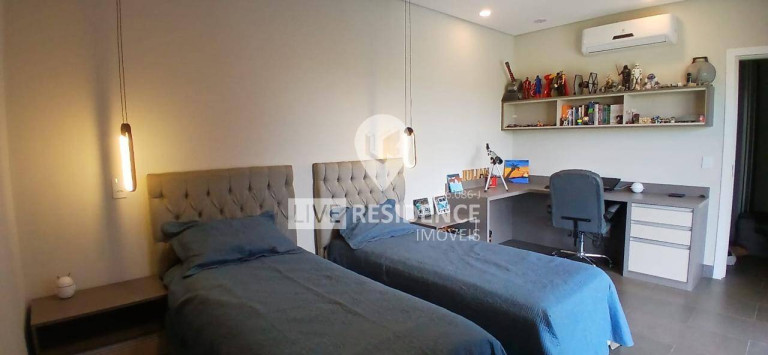 Imagem Casa com 4 Quartos à Venda, 495 m² em Itatiba Imagem Casa com 4 Quartos à Venda, 495 m² em Itatiba