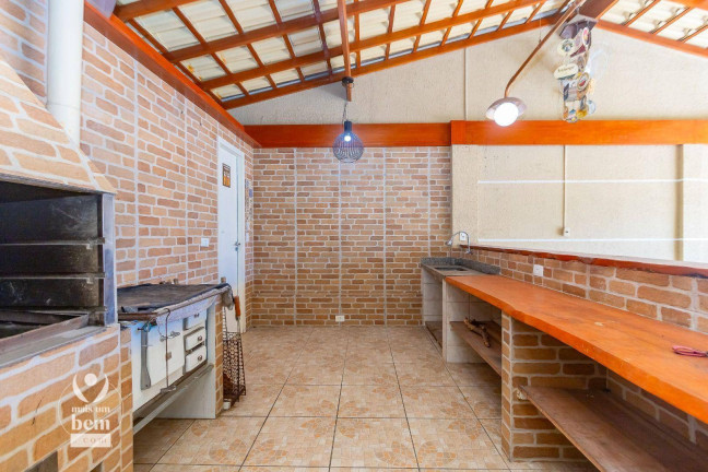 Imagem Sobrado com 3 Quartos à Venda, 220 m² em Portão - Curitiba