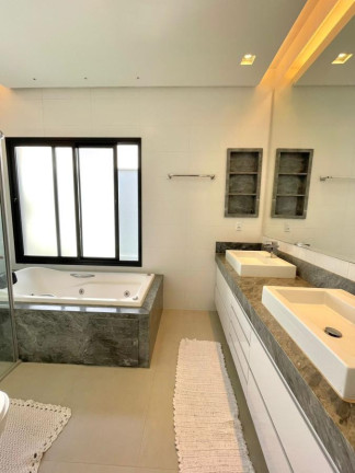 Imagem Casa com 4 Quartos à Venda, 226 m² em Residencial Goiânia Golfe Clube - Goiânia