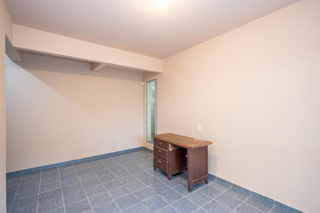 Imagem Casa com 3 Quartos à Venda, 350 m² em Santo Inácio - Curitiba
