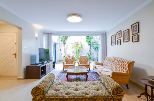 Imagem Casa com 3 Quartos à Venda, 200 m² em Brooklin - São Paulo Imagem Casa com 3 Quartos à Venda, 200 m² em Brooklin - São Paulo