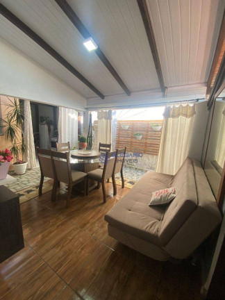 Imagem Casa com 3 Quartos à Venda, 136 m² em Centro - Penha Imagem Casa com 3 Quartos à Venda, 136 m² em Centro - Penha