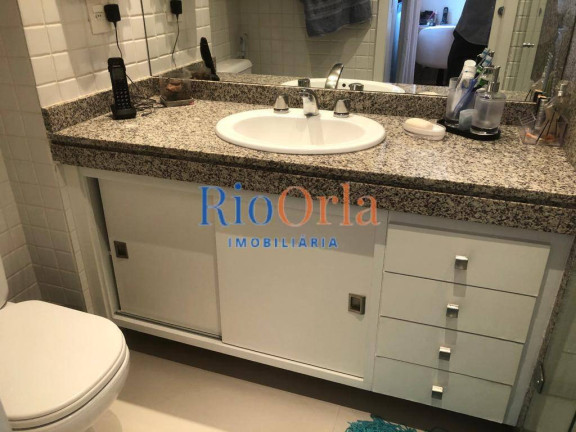 Imagem Apartamento com 4 Quartos à Venda, 172 m² em Barra Da Tijuca - Rio De Janeiro