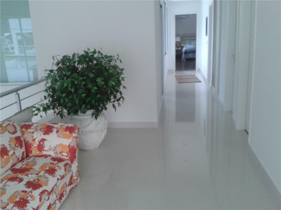 Imagem Sobrado com 3 Quartos à Venda, 390 m² em Massaguaçu - Caraguatatuba Imagem Sobrado com 3 Quartos à Venda, 390 m² em Massaguaçu - Caraguatatuba