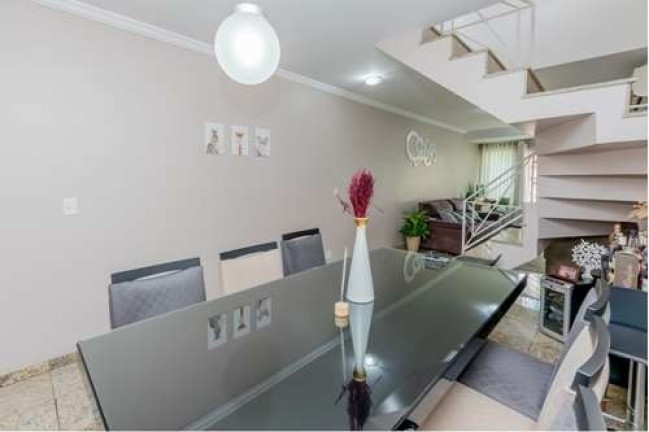 Imagem Casa com 6 Quartos à Venda, 226 m² em Vila Bertioga - São Paulo