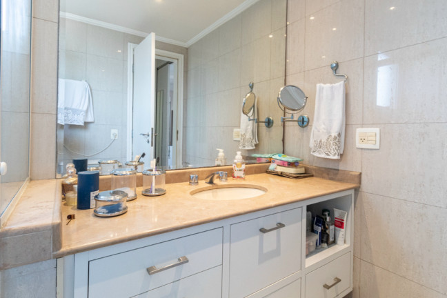 Imagem Apartamento com 2 Quartos à Venda, 165 m² em Moema - São Paulo Imagem Apartamento com 2 Quartos à Venda, 165 m² em Moema - São Paulo
