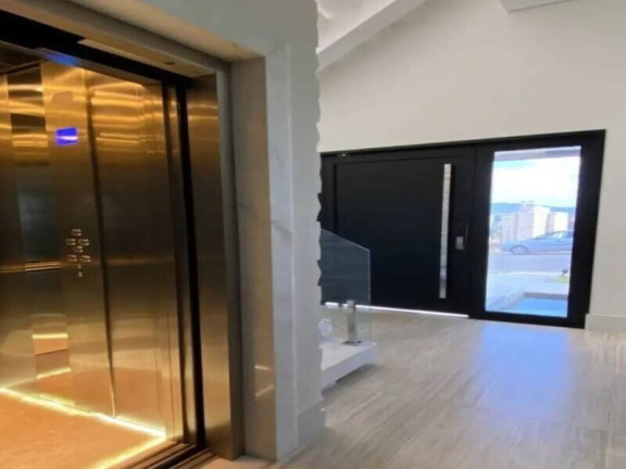 Imagem Casa de Condomínio com 4 Quartos à Venda, 500 m² em Corrupira - Jundiaí Imagem Casa de Condomínio com 4 Quartos à Venda, 500 m² em Corrupira - Jundiaí