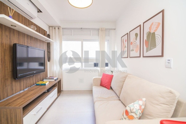 Imagem Apartamento com 1 Quarto à Venda, 31 m² em Cidade Baixa - Porto Alegre Imagem Apartamento com 1 Quarto à Venda, 31 m² em Cidade Baixa - Porto Alegre