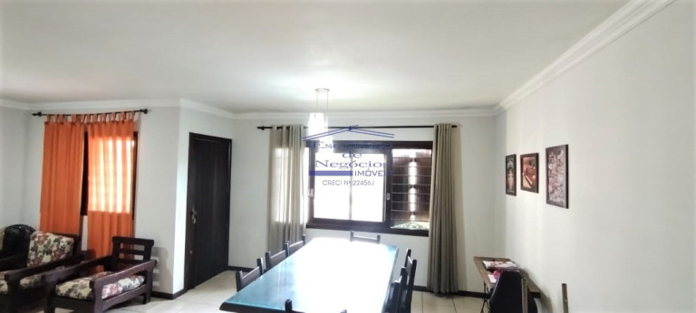 Imagem Casa com 2 Quartos à Venda, 117 m² em Cavalhada - Porto Alegre Imagem Casa com 2 Quartos à Venda, 117 m² em Cavalhada - Porto Alegre