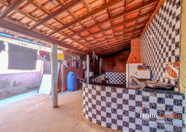 Imagem Casa com 2 Quartos à Venda, 60 m² em Nova Suiça - Montes Claros