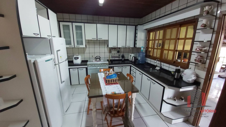 Imagem Casa com 3 Quartos à Venda, 115 m² em Bela Vista - Palhoça Imagem Casa com 3 Quartos à Venda, 115 m² em Bela Vista - Palhoça