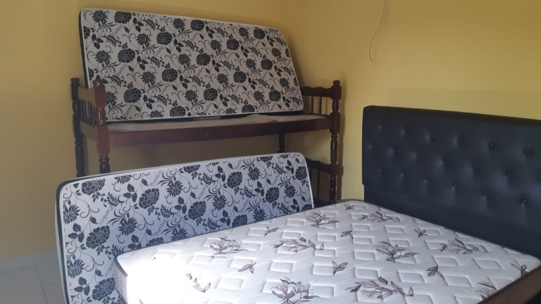 Imagem Casa com 1 Quarto à Venda, 70 m² em Solemar - Praia Grande Imagem Casa com 1 Quarto à Venda, 70 m² em Solemar - Praia Grande