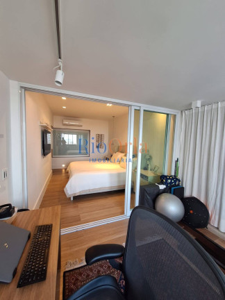 Imagem Apartamento com 4 Quartos à Venda, 300 m² em Barra Da Tijuca - Rio De Janeiro