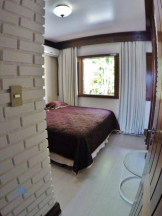 Imagem Casa com 4 Quartos à Venda, 450 m² em João Paulo - Florianópolis