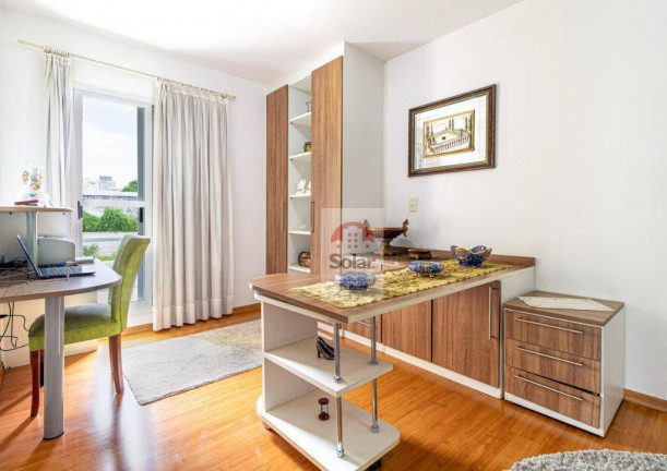 Imagem Apartamento com 3 Quartos à Venda, 202 m² em Centro - Taubaté Imagem Apartamento com 3 Quartos à Venda, 202 m² em Centro - Taubaté