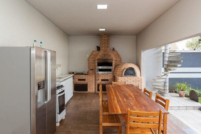 Imagem Casa com 3 Quartos à Venda, 450 m² em Almirante Tamandaré - Almirante Tamandaré Imagem Casa com 3 Quartos à Venda, 450 m² em Almirante Tamandaré - Almirante Tamandaré