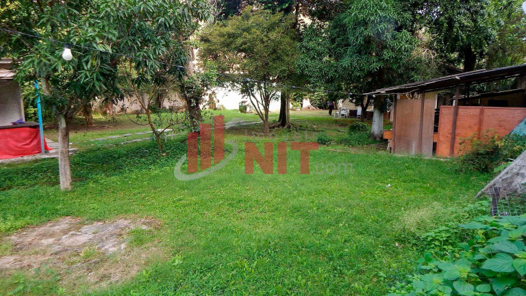 Imagem Terreno à Venda, 750 m² em Maria Paula - Niterói