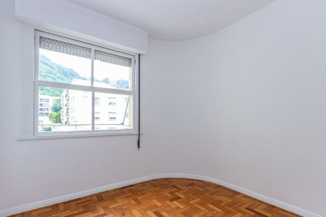 Imagem Imóvel com 3 Quartos à Venda, 118 m² em Botafogo - Rio De Janeiro Imagem Imóvel com 3 Quartos à Venda, 118 m² em Botafogo - Rio De Janeiro