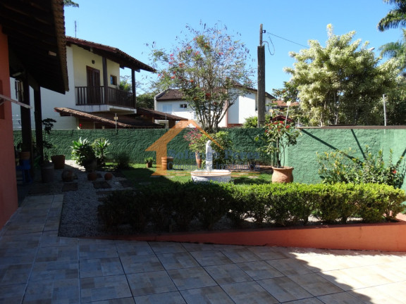 Imagem Casa com 3 Quartos para Alugar, 316 m² em Barra Da Lagoa - Ubatuba Imagem Casa com 3 Quartos para Alugar, 316 m² em Barra Da Lagoa - Ubatuba