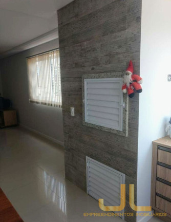 Imagem Imóvel com 4 Quartos à Venda, em Meia Praia - Itapema Imagem Imóvel com 4 Quartos à Venda, em Meia Praia - Itapema