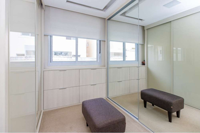 Imagem Casa com 3 Quartos à Venda, 300 m² em Interlagos - São Paulo