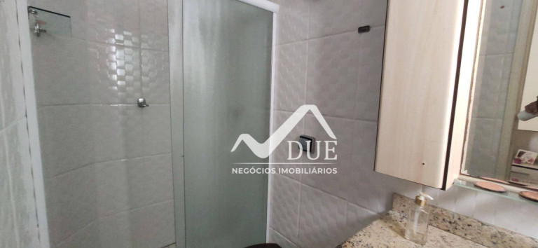 Imagem Casa com 3 Quartos à Venda, 145 m² em Macuco - Santos