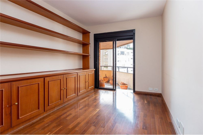 Imagem Imóvel com 1 Quarto à Venda, em Itaim Bibi - São Paulo Imagem Imóvel com 1 Quarto à Venda, em Itaim Bibi - São Paulo