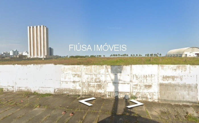Imagem Apartamento com 2 Quartos à Venda, 77 m² em Mirim - Praia Grande