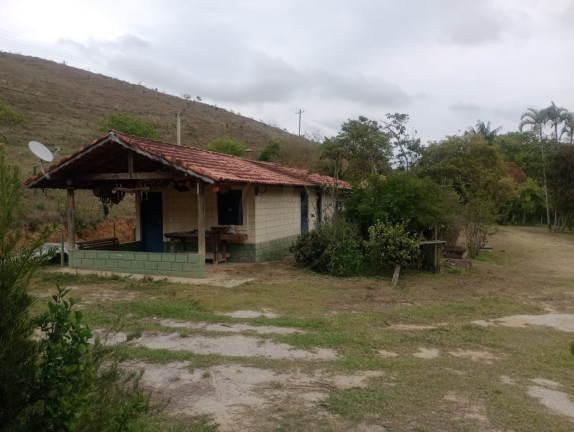 Imagem Chácara com 4 Quartos à Venda, 100 m² em Capim D\'agola - Paraibuna