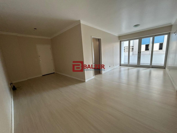 Imagem Apartamento com 3 Quartos à Venda, 139 m² em Centro - Florianópolis Imagem Apartamento com 3 Quartos à Venda, 139 m² em Centro - Florianópolis