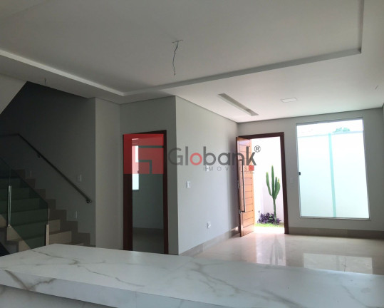 Imagem Casa com 4 Quartos à Venda, 210 m² em Ibituruna - Montes Claros Imagem Casa com 4 Quartos à Venda, 210 m² em Ibituruna - Montes Claros