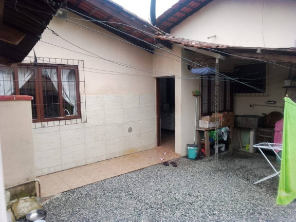 Imagem Casa com 4 Quartos à Venda, 260 m² em Costeira - Balneário Barra Do Sul Imagem Casa com 4 Quartos à Venda, 260 m² em Costeira - Balneário Barra Do Sul