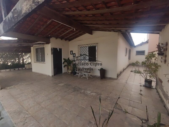 Imagem Casa com 3 Quartos à Venda, 218 m² em Residencial Cooperi - Guaratinguetá Imagem Casa com 3 Quartos à Venda, 218 m² em Residencial Cooperi - Guaratinguetá