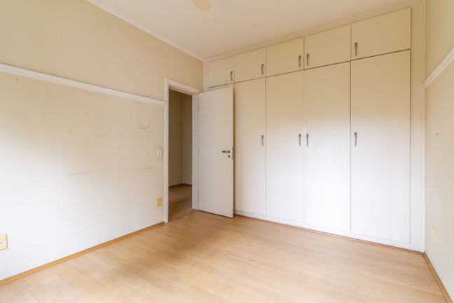 Imagem Imóvel com 3 Quartos à Venda, em Vila Andrade - São Paulo Imagem Imóvel com 3 Quartos à Venda, em Vila Andrade - São Paulo