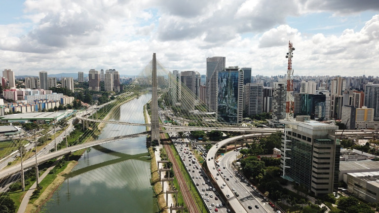 Imagem Imóvel com 4 Quartos à Venda, 252 m² em Morumbi - São Paulo Imagem Imóvel com 4 Quartos à Venda, 252 m² em Morumbi - São Paulo