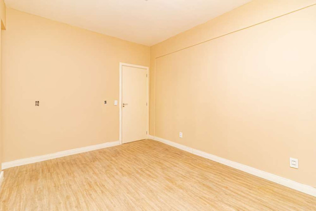 Imagem Apartamento com 1 Quarto à Venda, 45 m² em Cidade Baixa - Porto Alegre Imagem Apartamento com 1 Quarto à Venda, 45 m² em Cidade Baixa - Porto Alegre