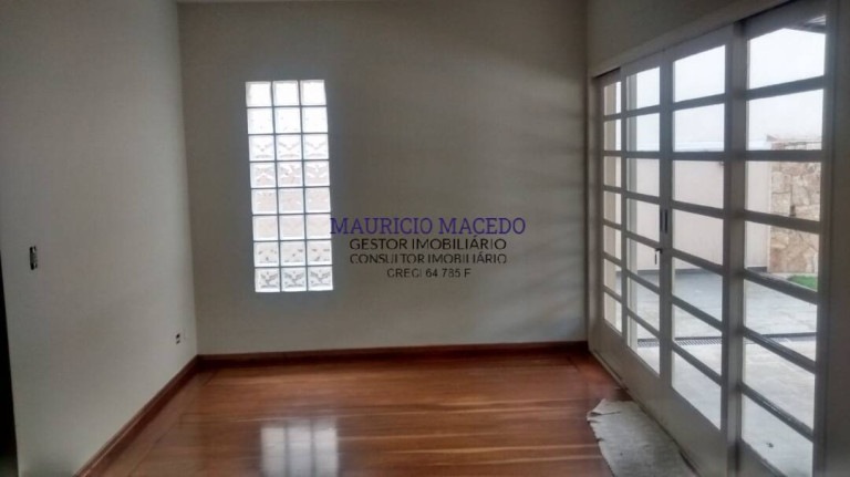 Imagem Casa com 4 Quartos à Venda, 420 m² em Alphaville - Santana De Parnaíba Imagem Casa com 4 Quartos à Venda, 420 m² em Alphaville - Santana De Parnaíba