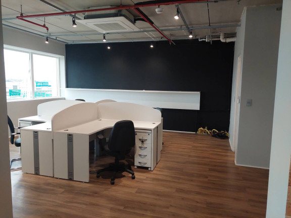 Imagem Sala Comercial à Venda, 230 m² em Tamboré - Barueri