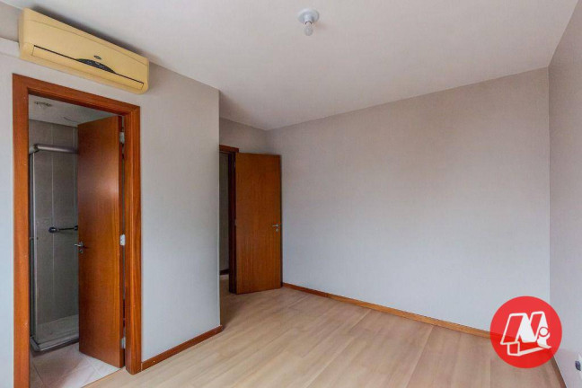 Imagem Apartamento com 3 Quartos à Venda, 96 m² em Rio Branco - Porto Alegre Imagem Apartamento com 3 Quartos à Venda, 96 m² em Rio Branco - Porto Alegre