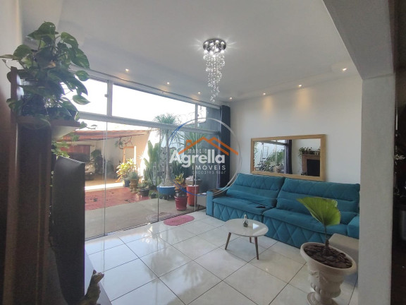 Imagem Casa com 4 Quartos à Venda, 205 m² em Parque Das Laranjeiras - Mogi Mirim Imagem Casa com 4 Quartos à Venda, 205 m² em Parque Das Laranjeiras - Mogi Mirim